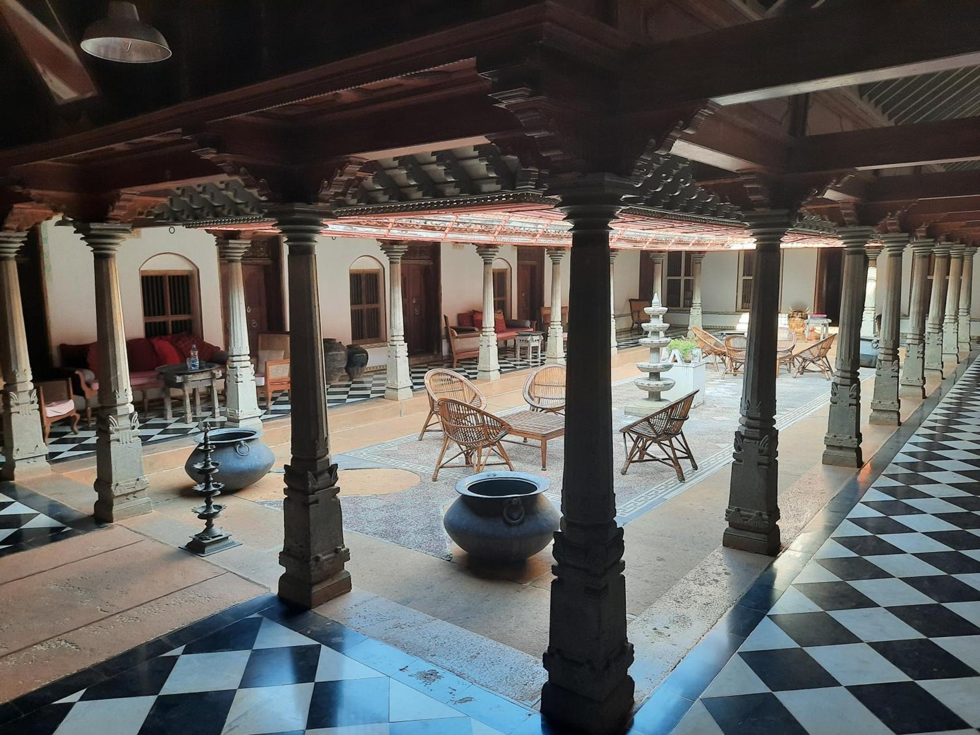 Saratha Vilas Chettinad Kānādukāttān 外观 照片